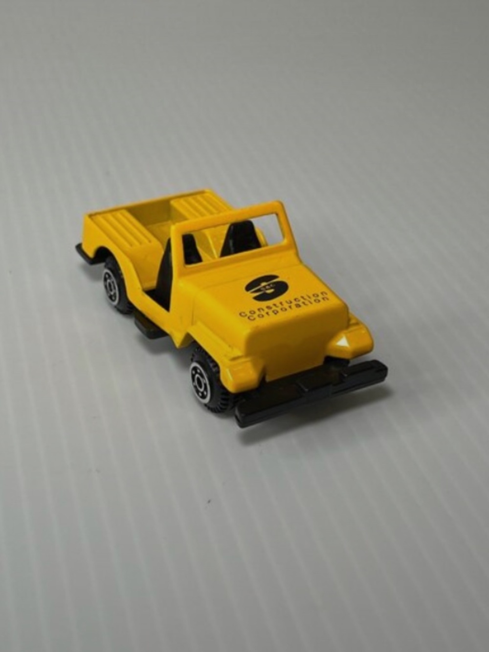 S & C Construction Coporation Loose Diecast Jeep Greenbrier Intl